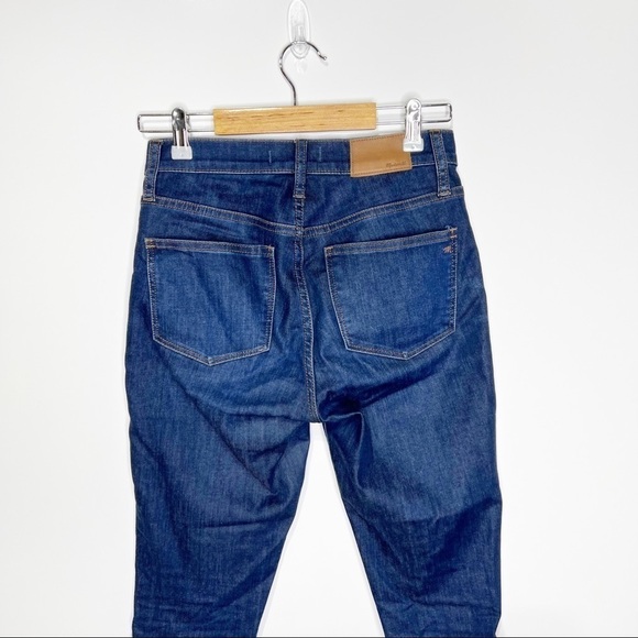 Madewell 10" High-Rise Skinny Jeans in Tarren Wash: THERMOLITE® Edition - Picture 4 of 14